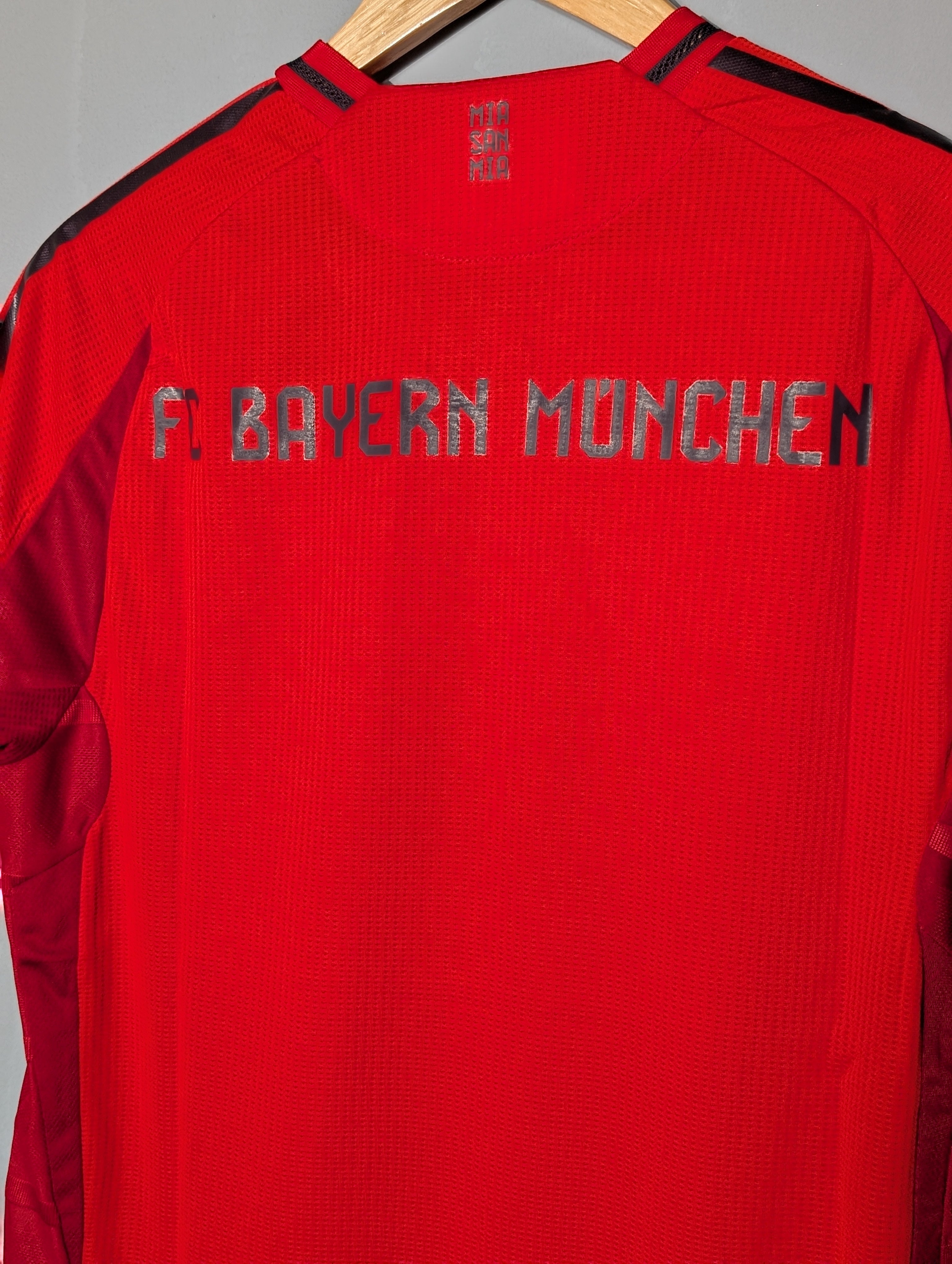 FC Bayern Home Player 24-25