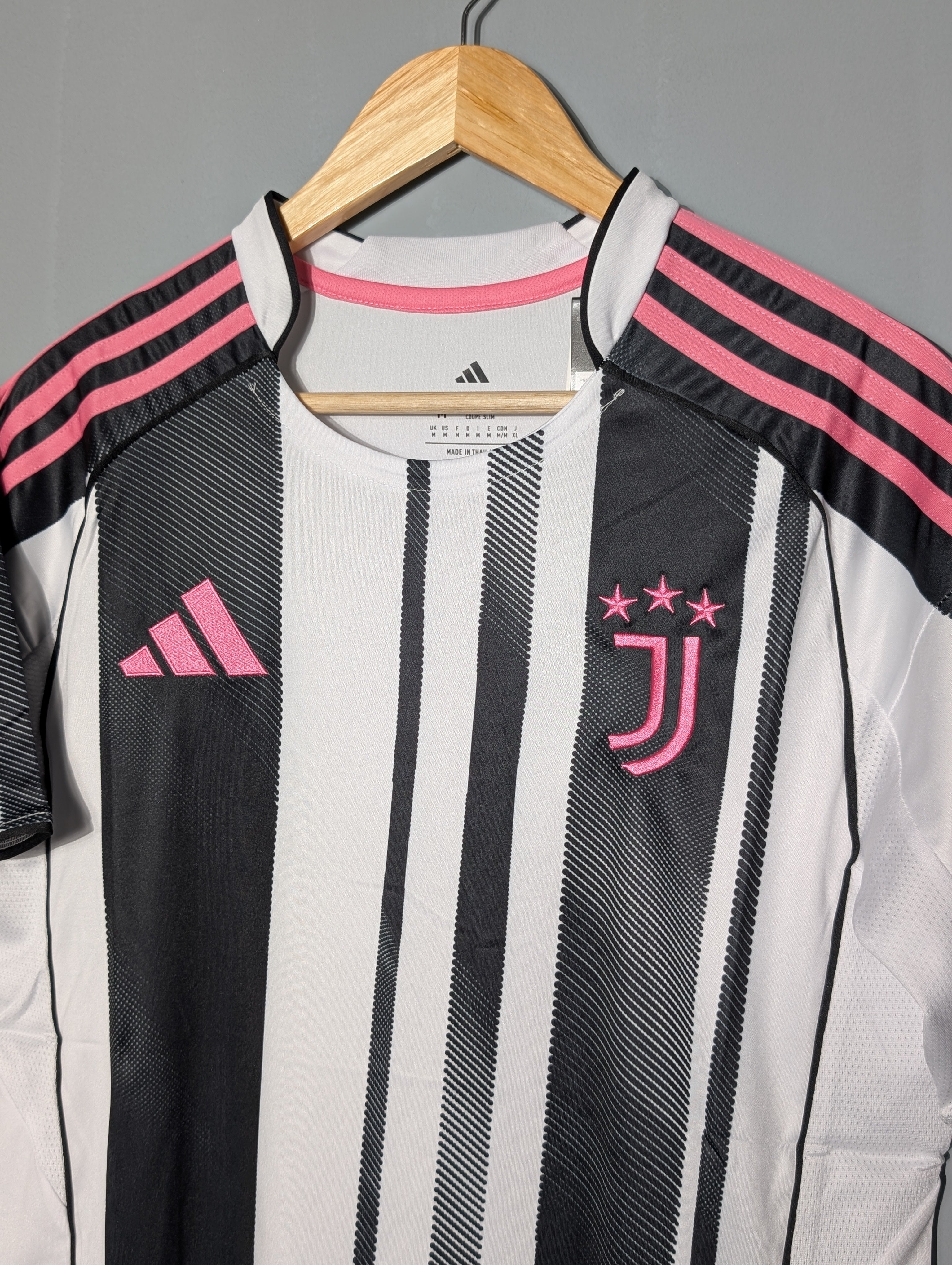 Juventus Home 25-26 Fan