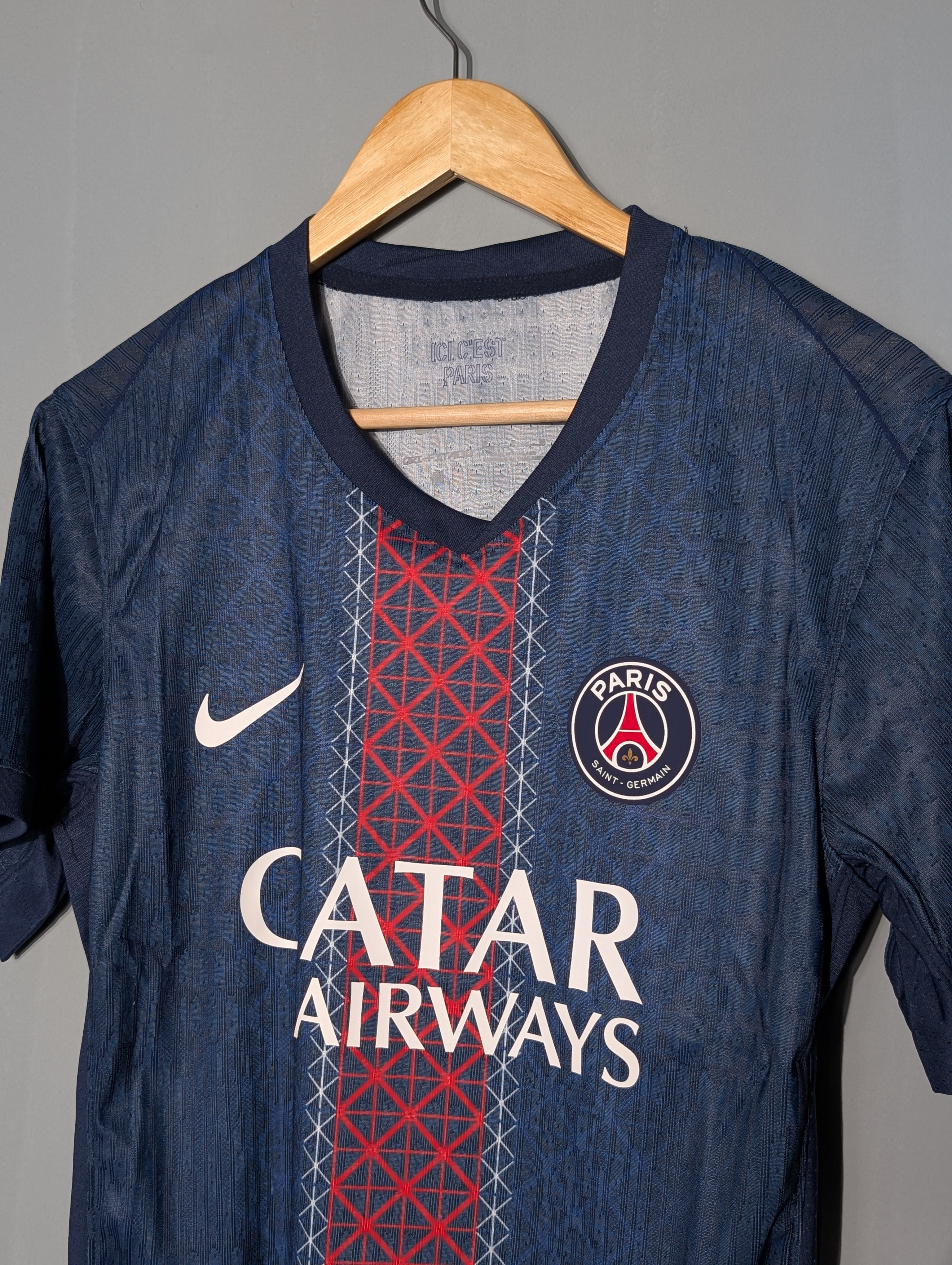 PSG Home 25-26 Player