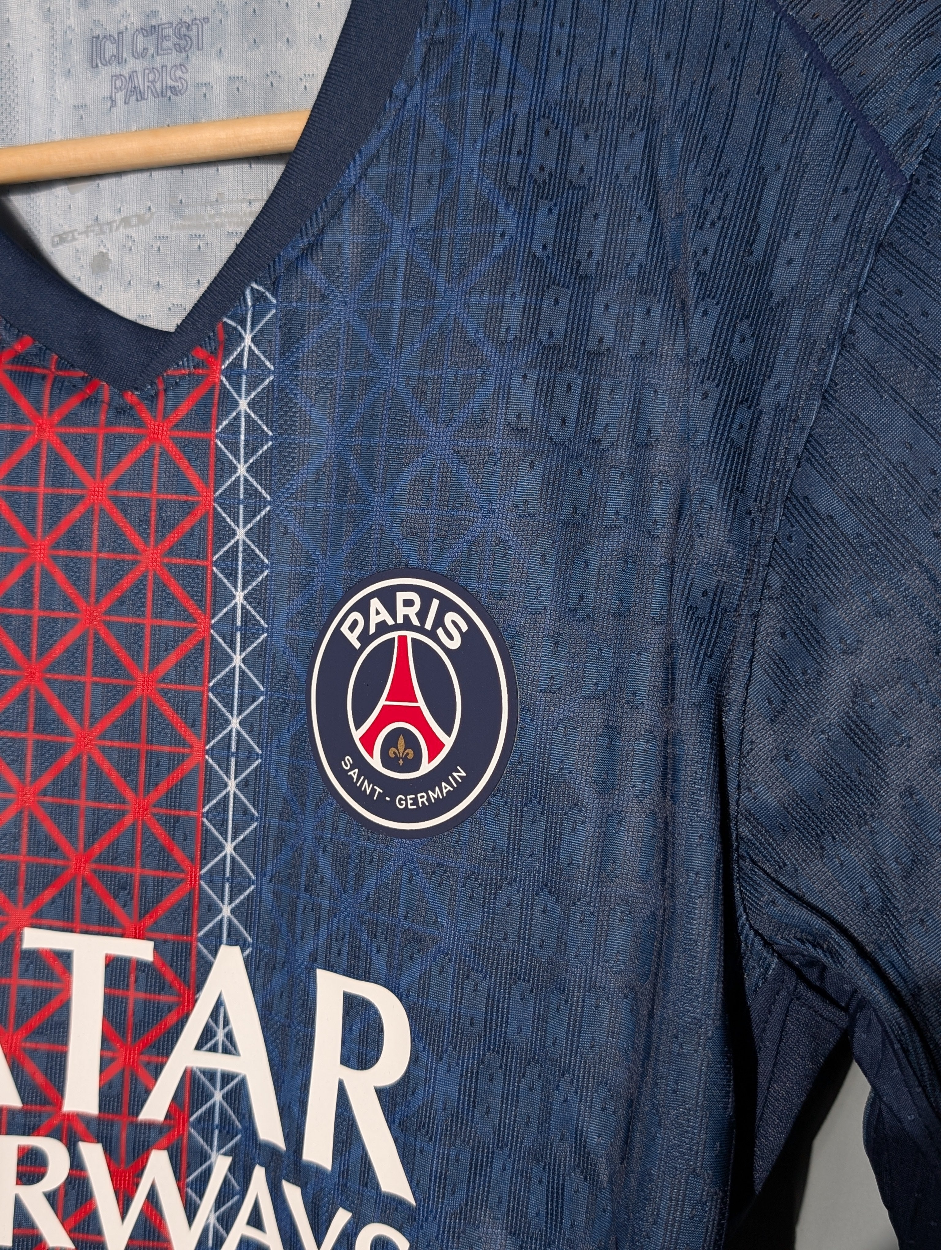 PSG Home 25-26 Player