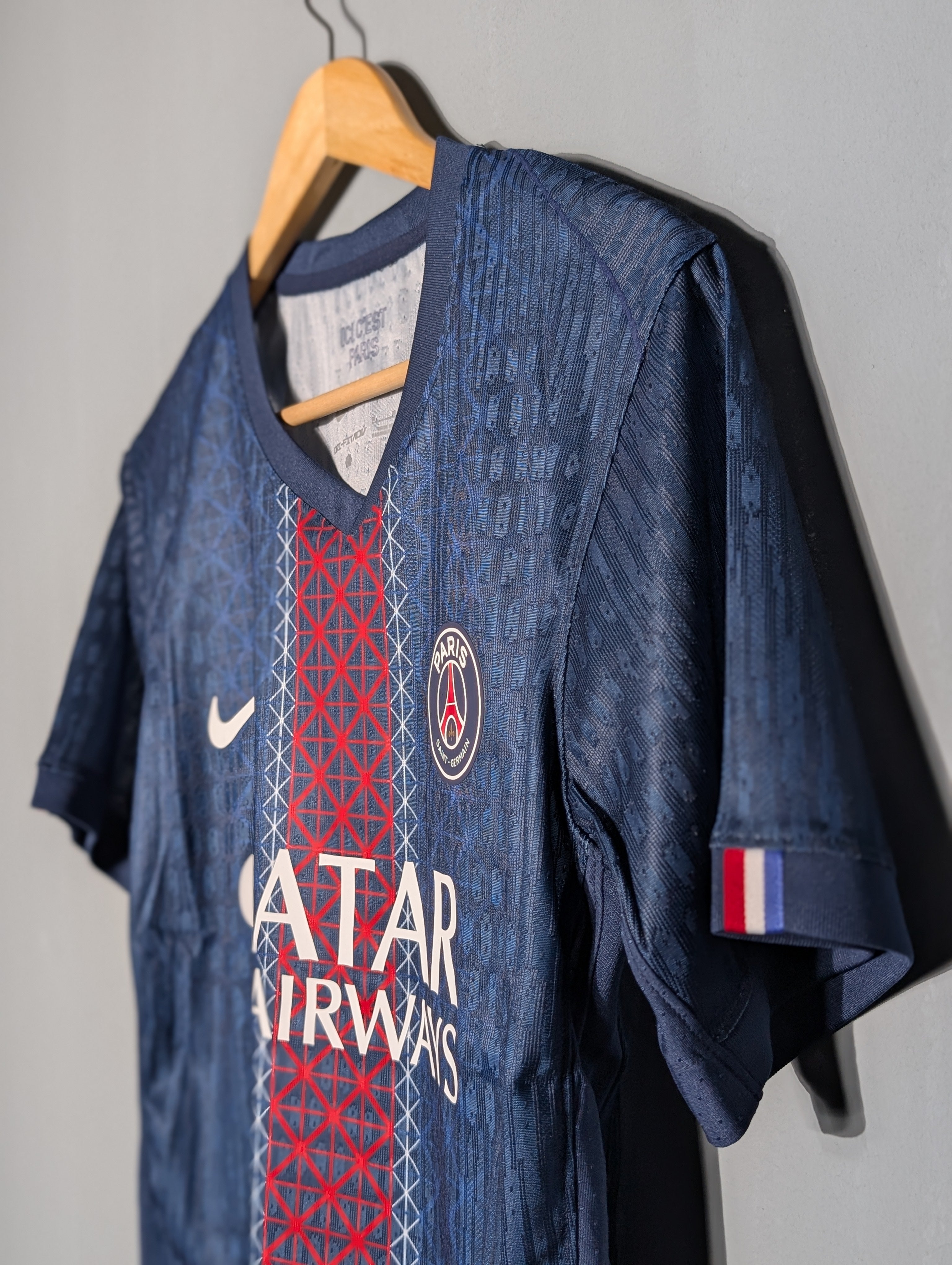 PSG Home 25-26 Player