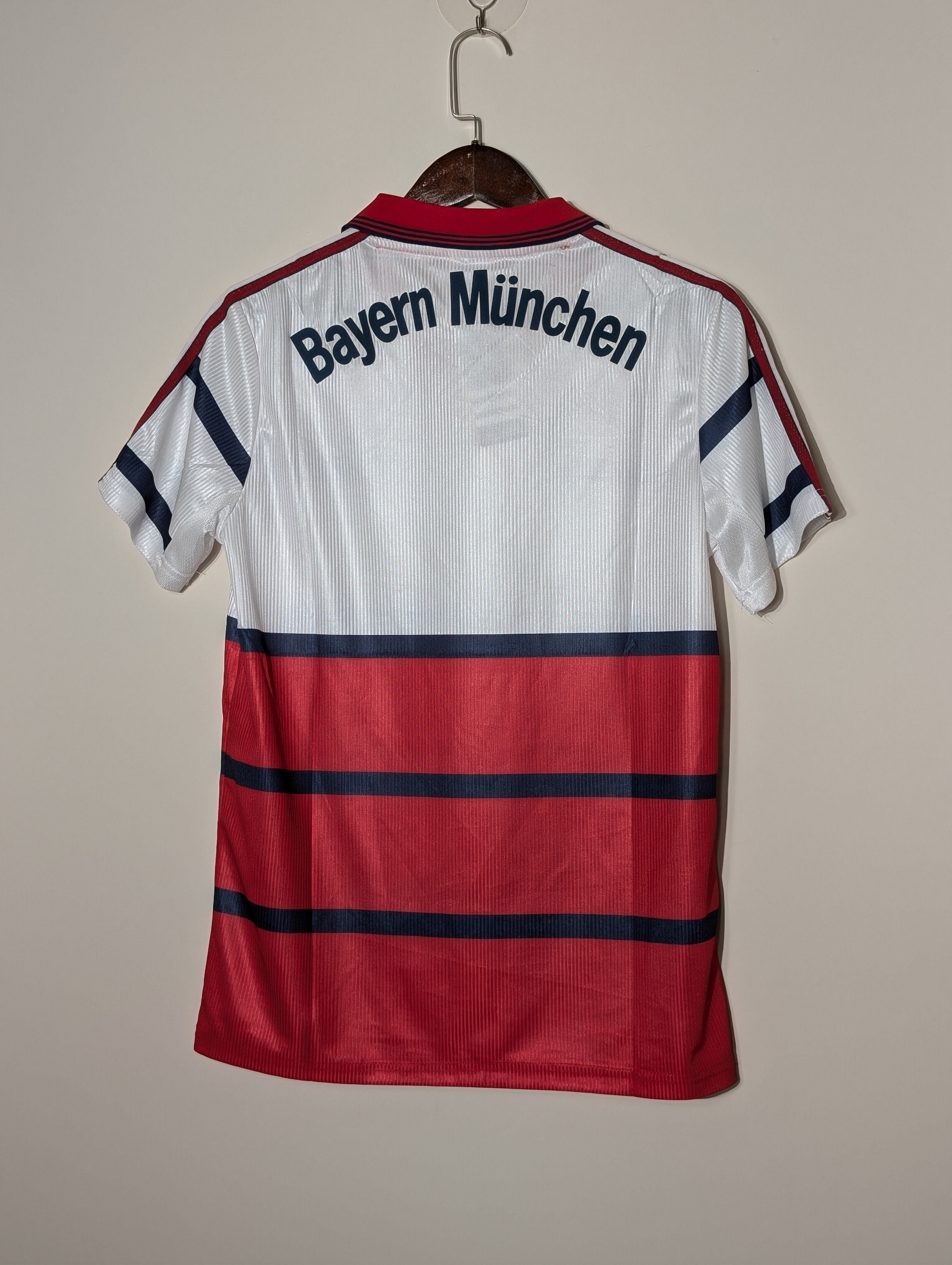 FC Bayern 1998/2000 Away Retro t