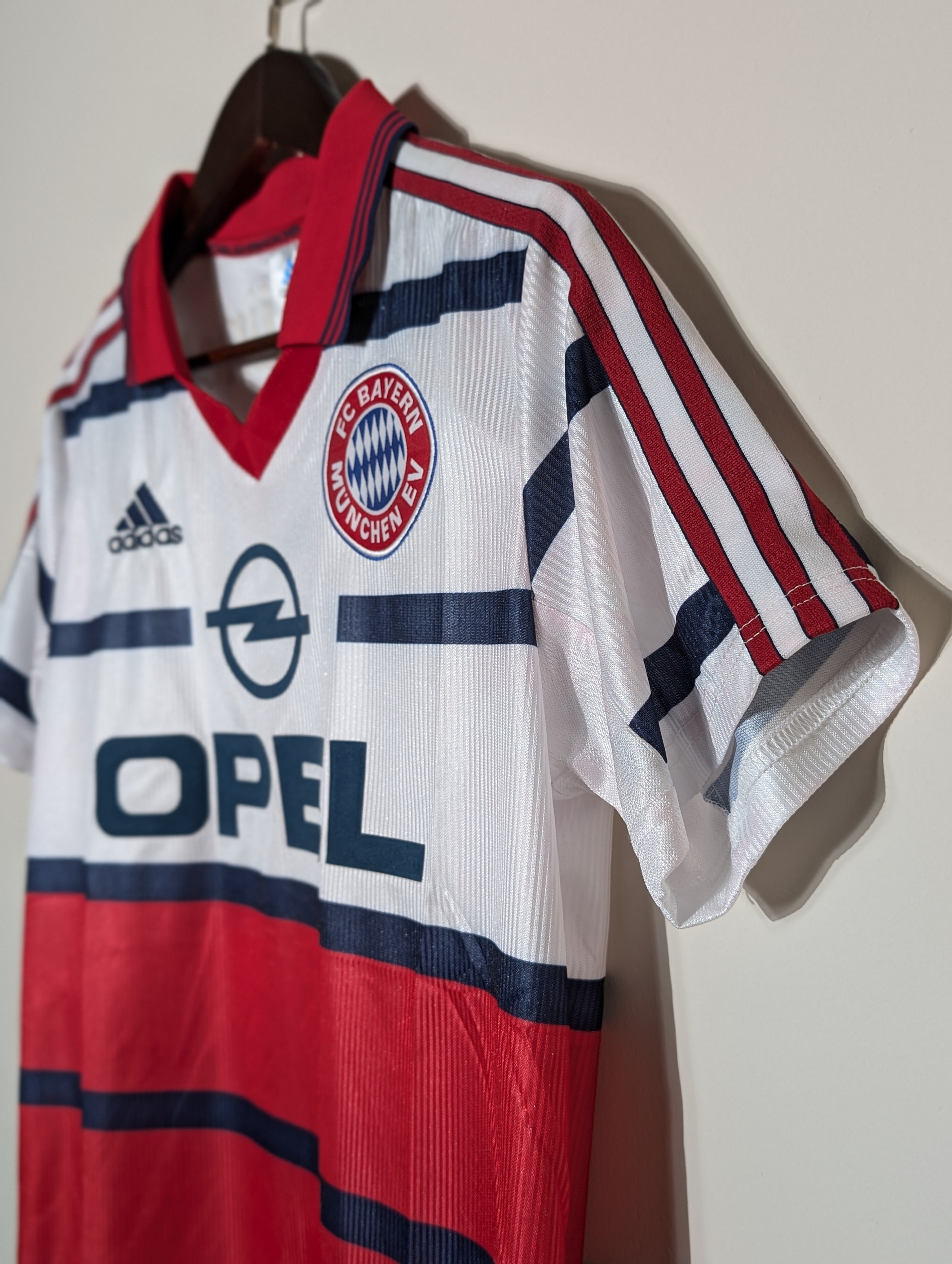 FC Bayern 1998/2000 Away Retro t