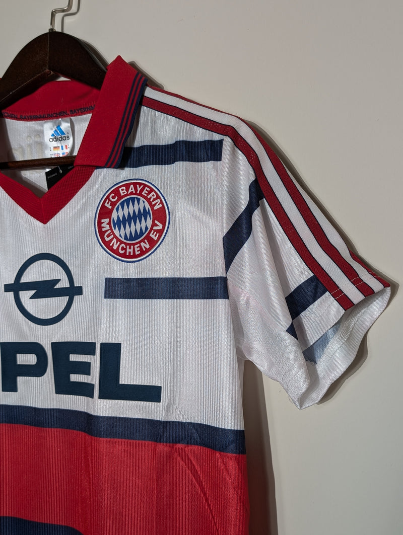 FC Bayern Munich 1998/2000 Away Retro Jersey