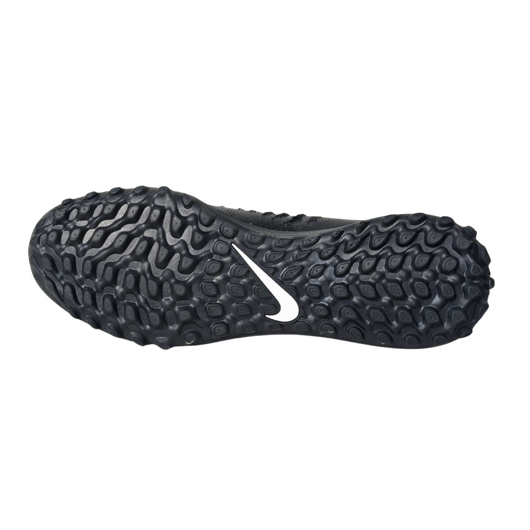Nike Phantom GX II Pro TF, sole view | BYSPORTS