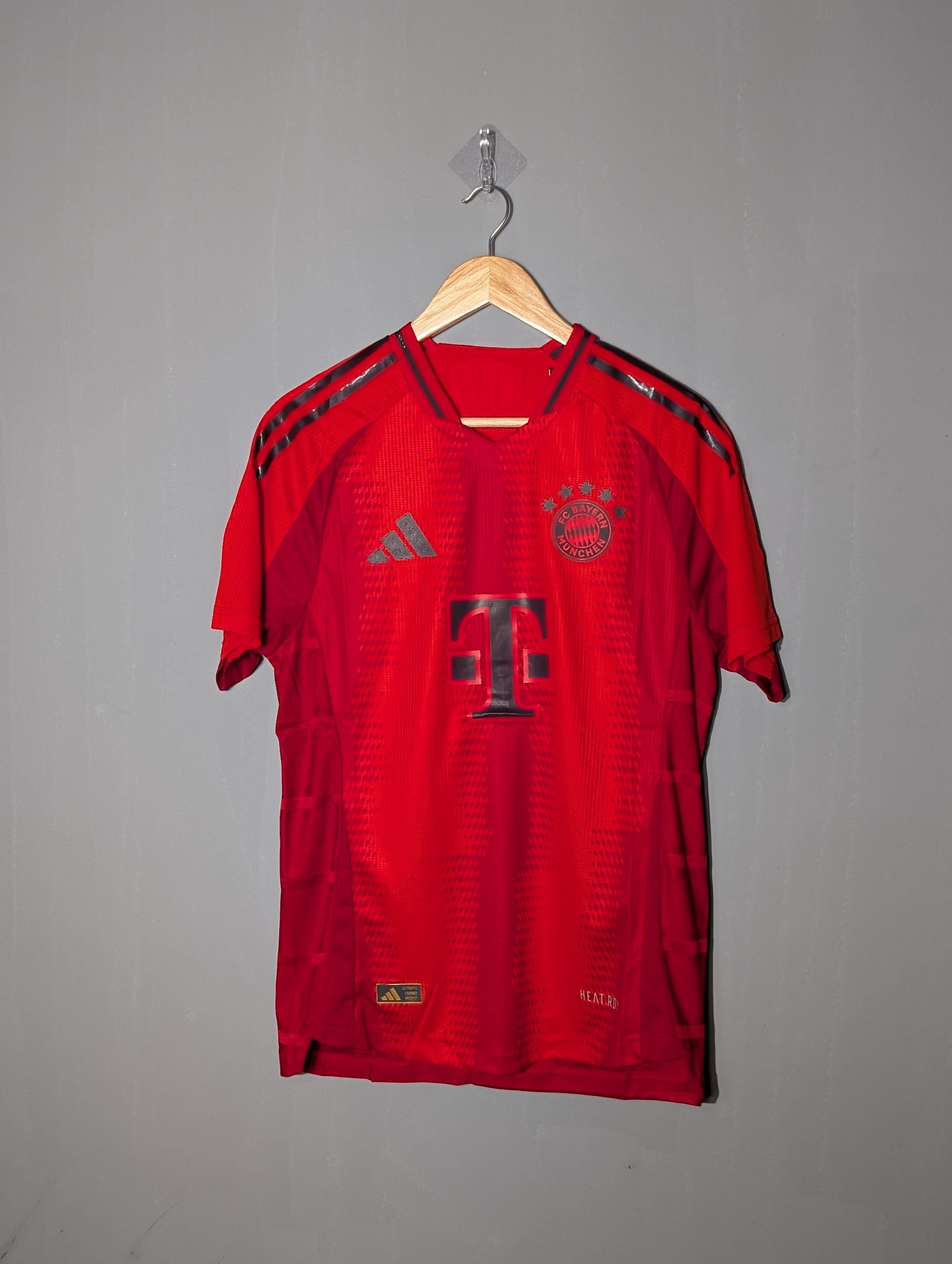 FC Bayern Home Player 24-25
