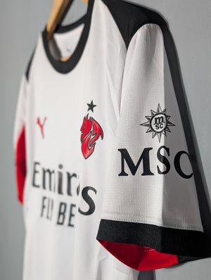 AC Milan Away 25-26 Fan