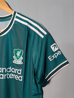 Liverpool Away 25-26 Fan
