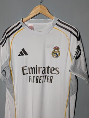 Real Madrid Home 25-26 Fan