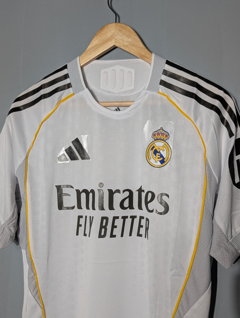 Real Madrid Home 25-26 Player