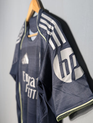 Real Madrid Away 25-26 player