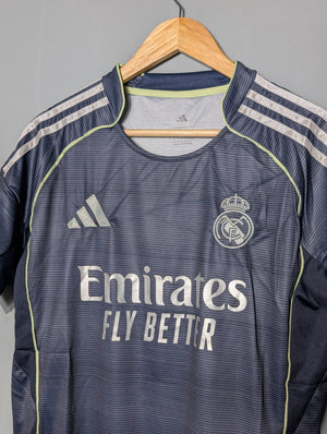 Real Madrid Away 25-26 Fan