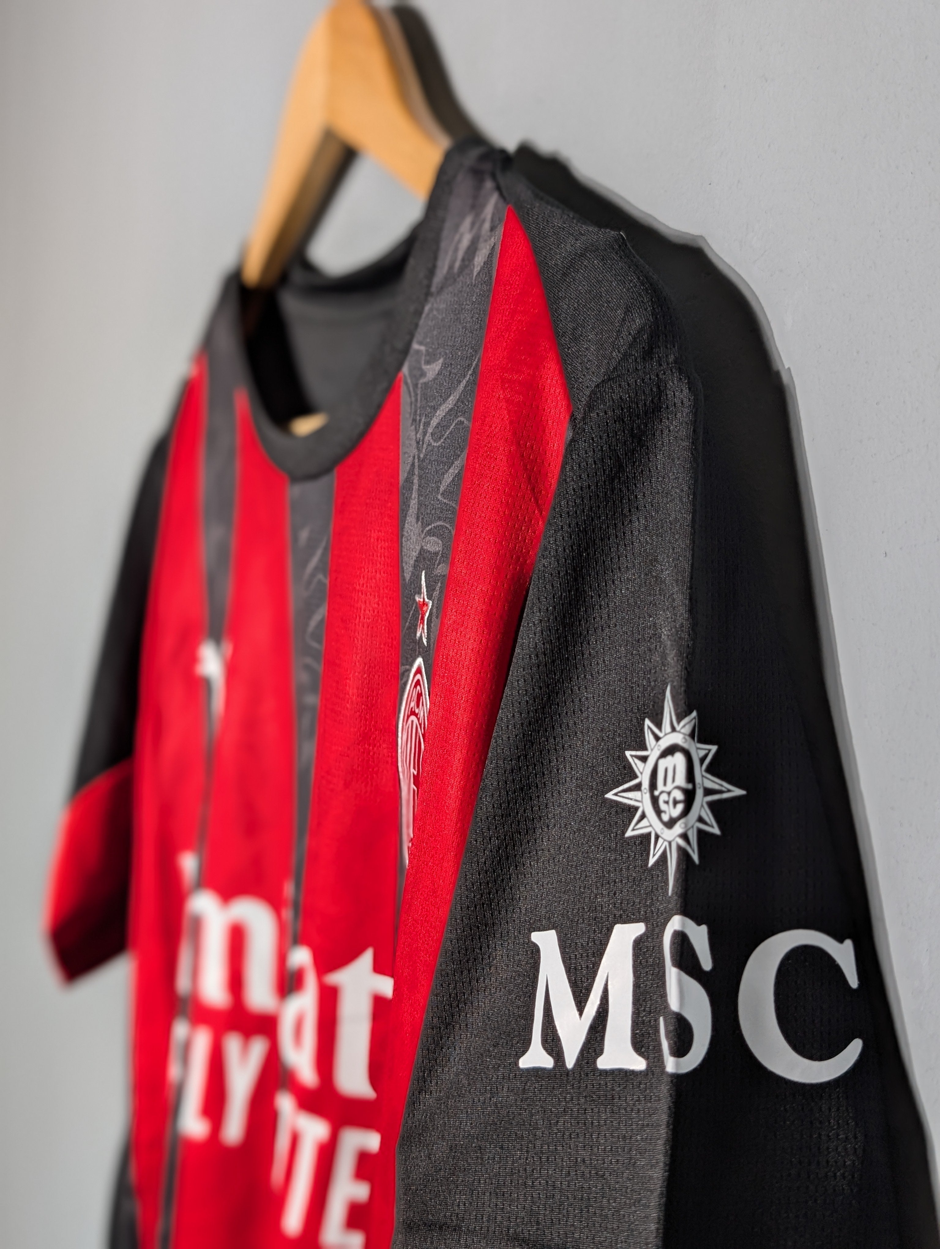 Ac Milan Home Fan Edition Jersey 2025/26