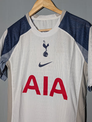 Tottenham Home 25-26 player