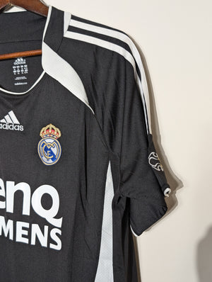 Real Madrid 2006/07 Away Retro Jersey