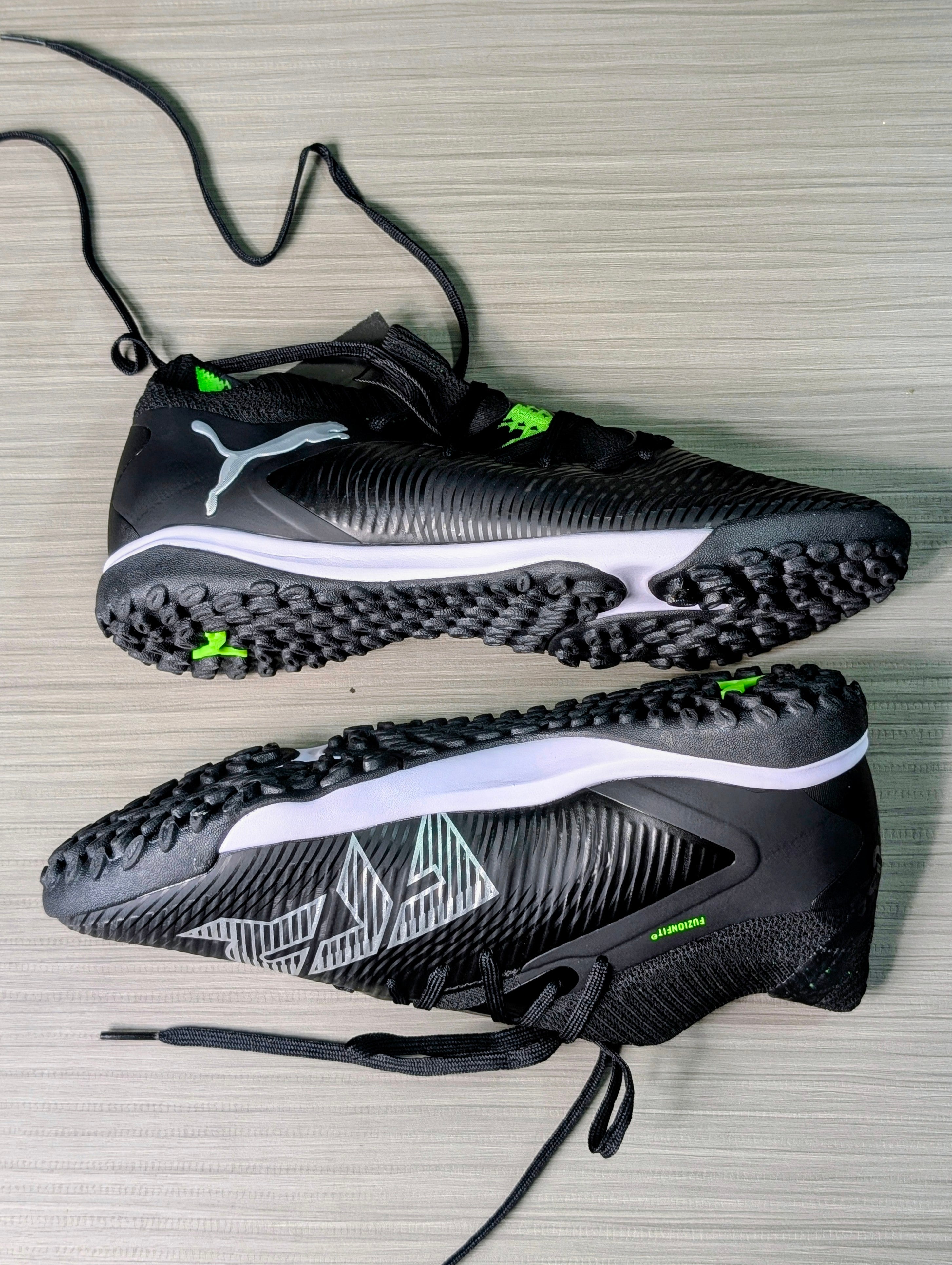 Future 8pro Football Turf Shoes