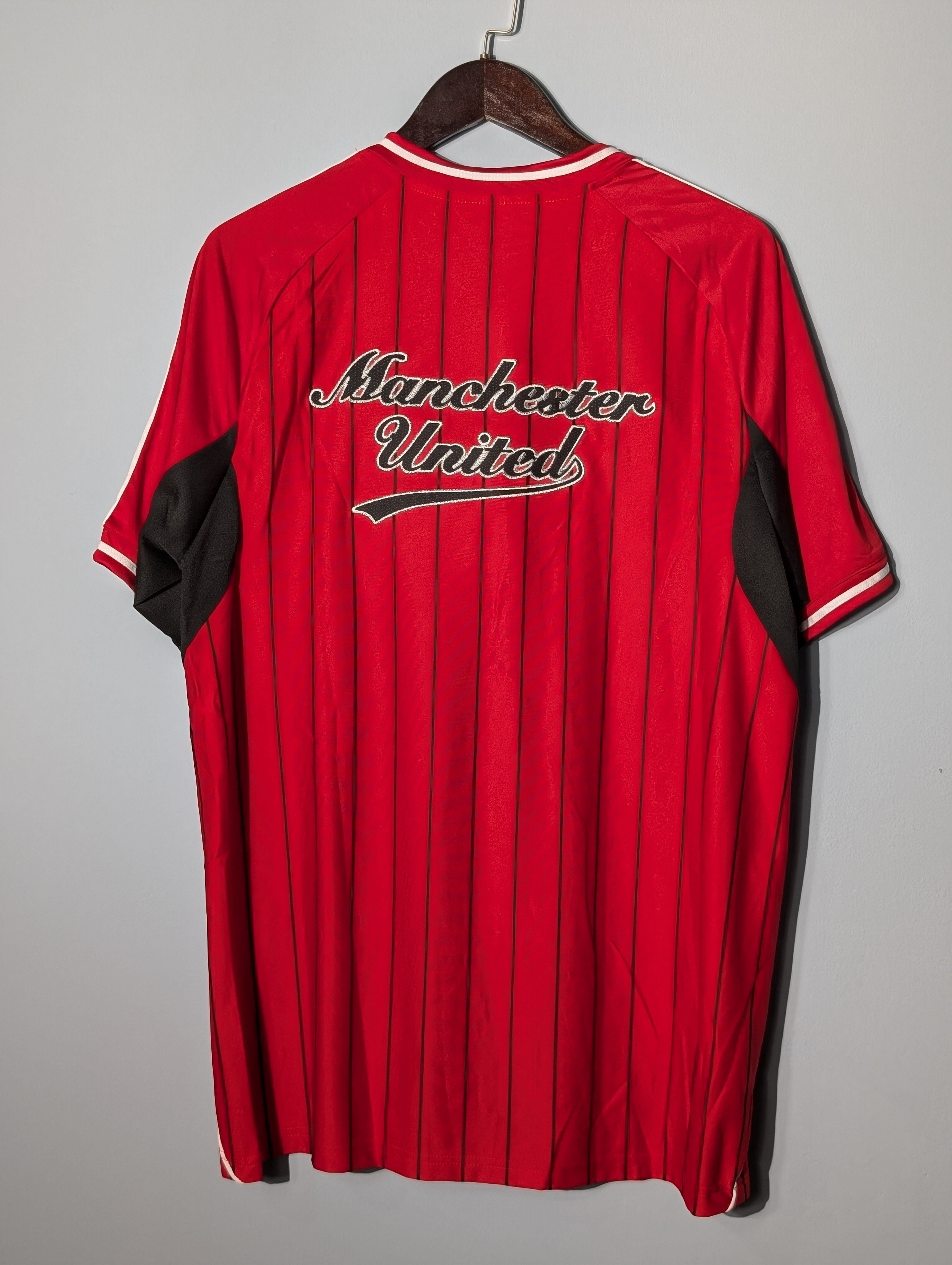 Manchester United 25/26 Travel kit