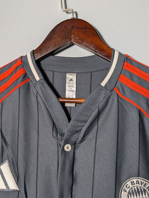 FC Bayern 25/26 Travel kit