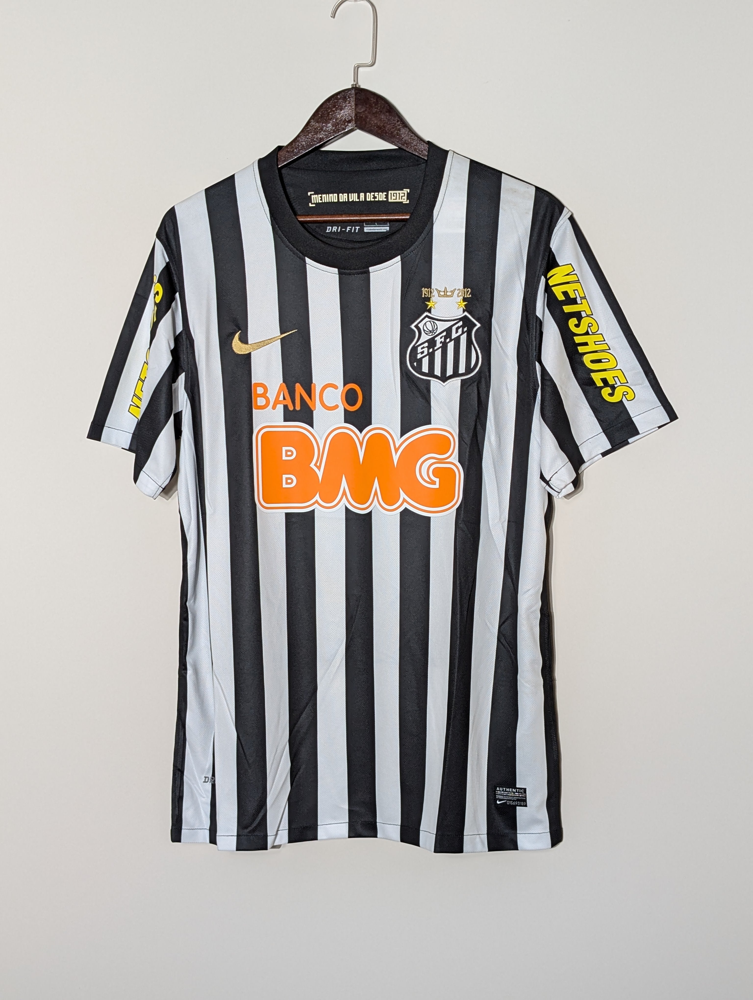 Santos 2011/12 Away Retro kit
