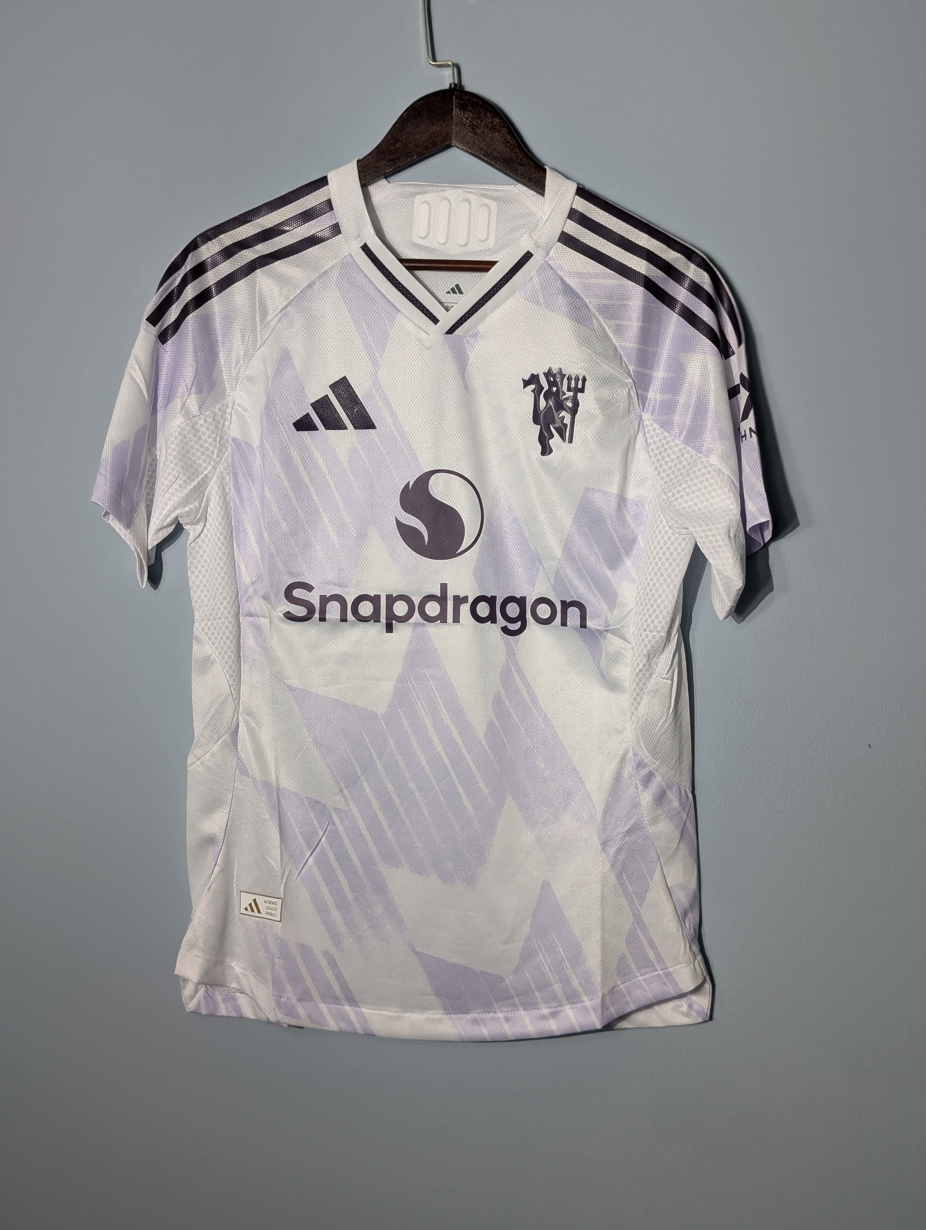 Manchester United Away 25/26 Player Edition
