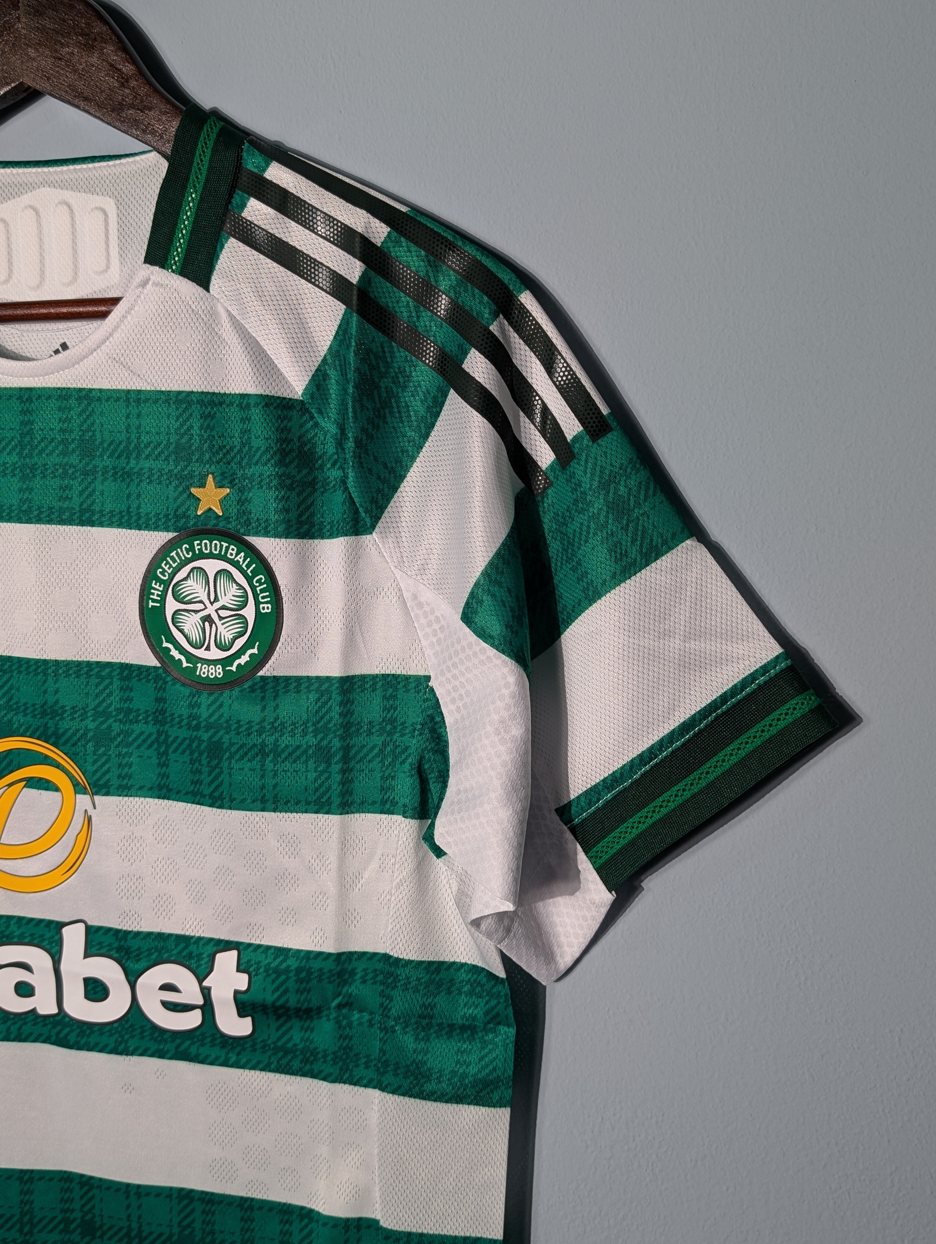 Celtic Home Kit 25/26 Player Edition