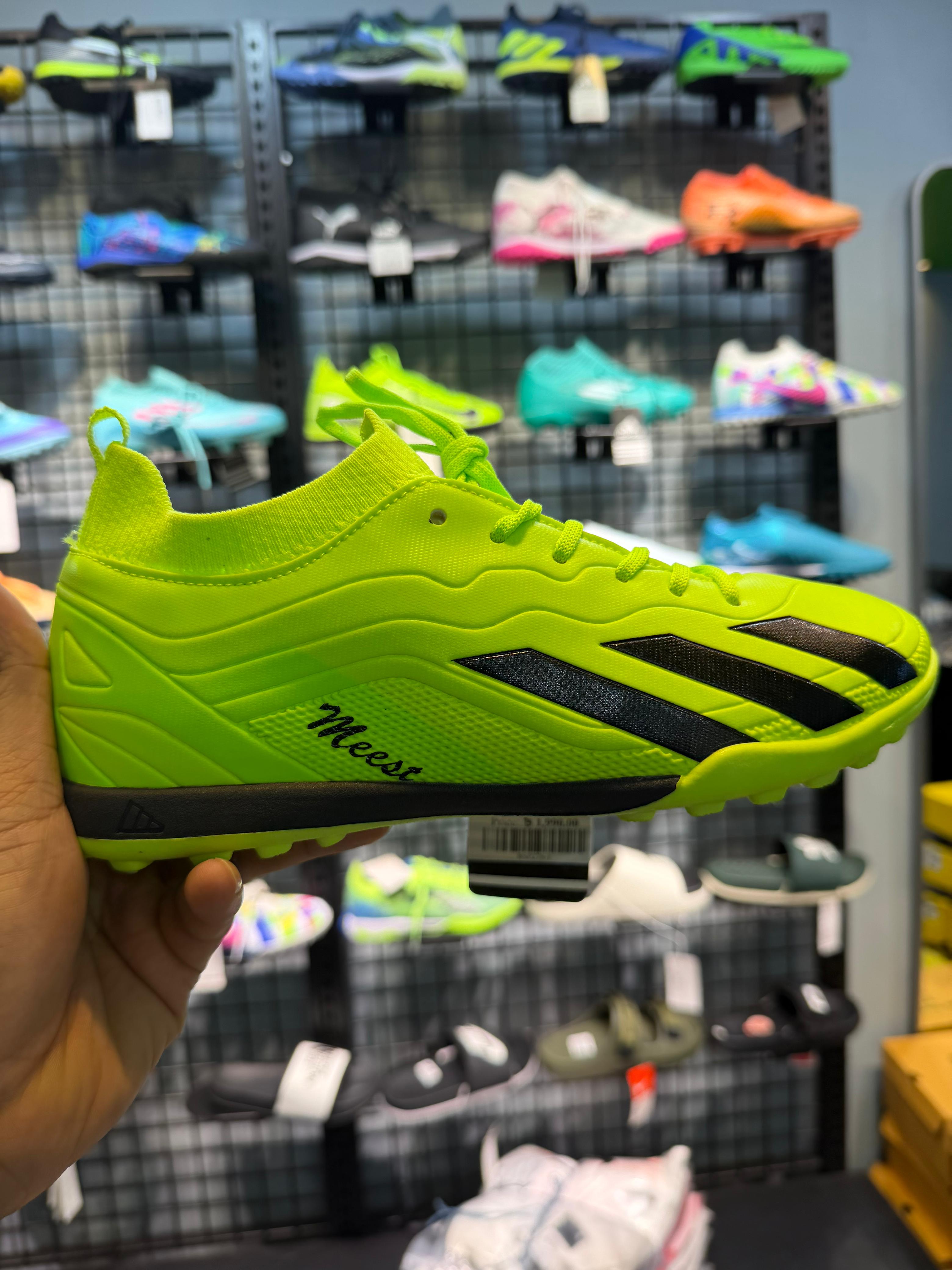 Crazy-Fast Messi Football Turf