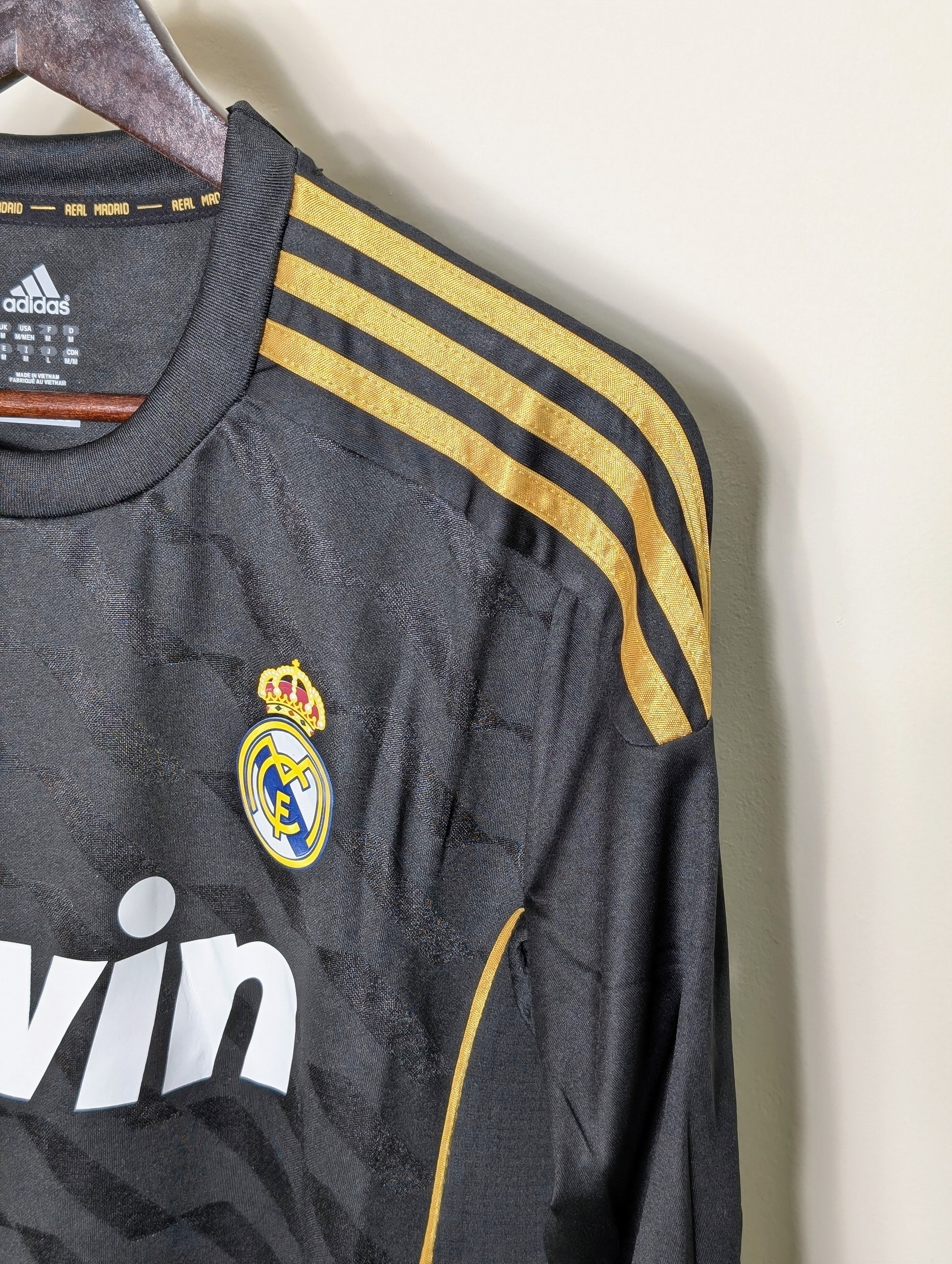 Real Madrid 2011/12 Away Full Sleeve Retro Jersey