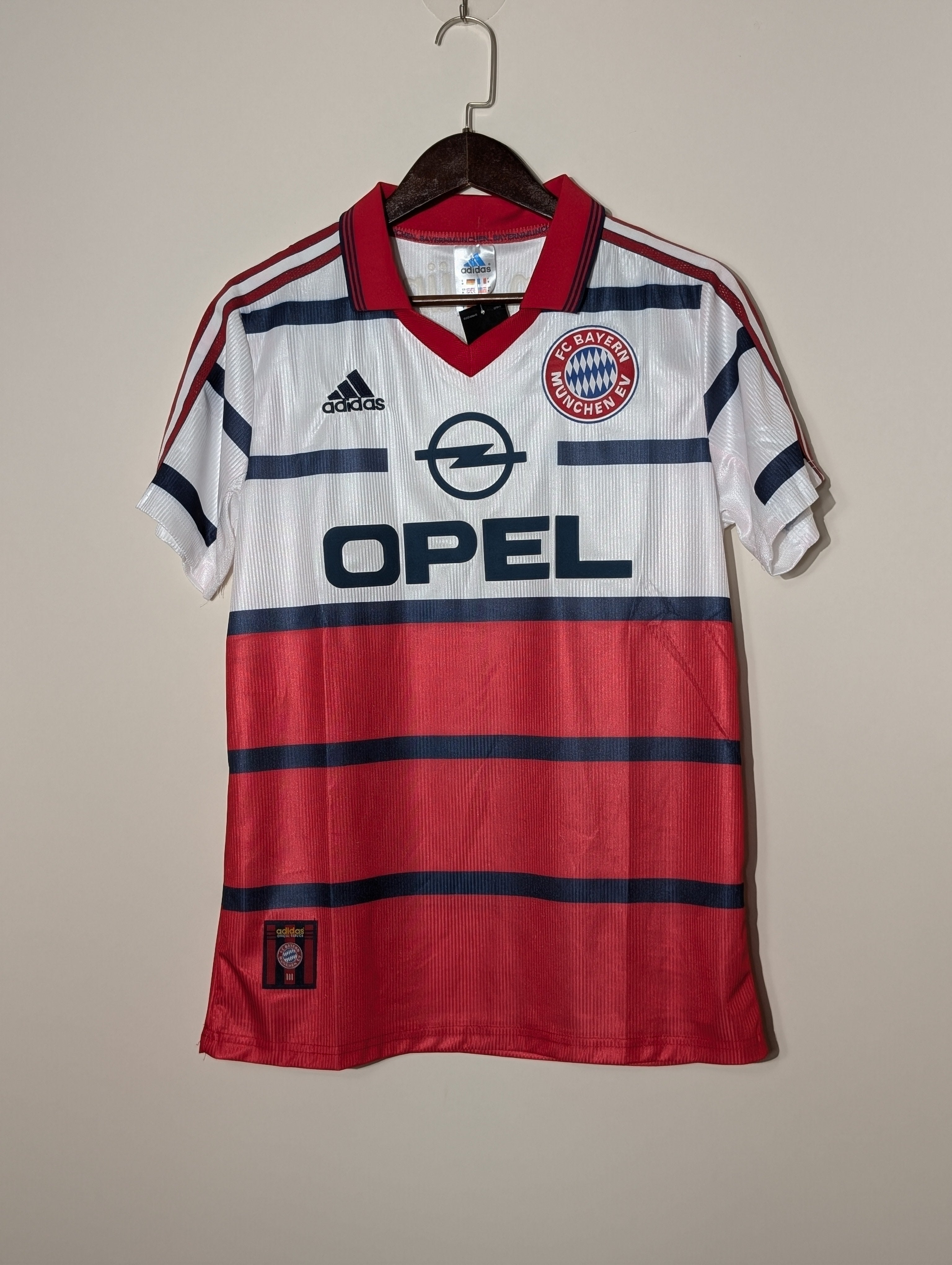 FC Bayern 1998/2000 Away Retro t
