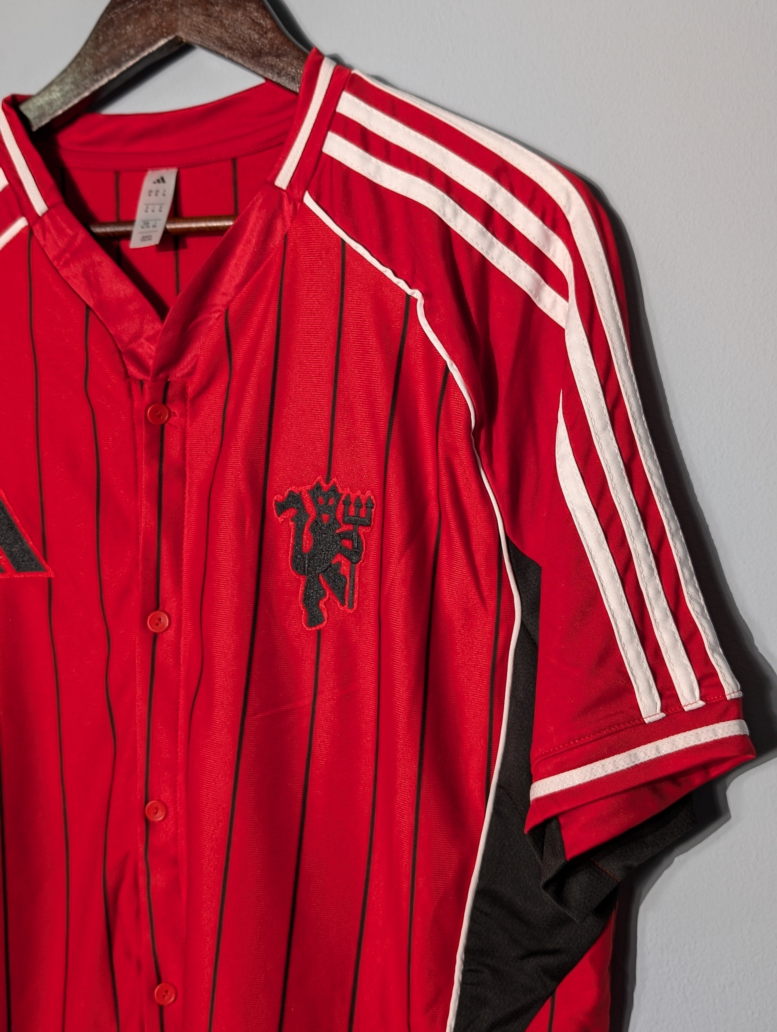 Manchester United 25/26 Travel kit