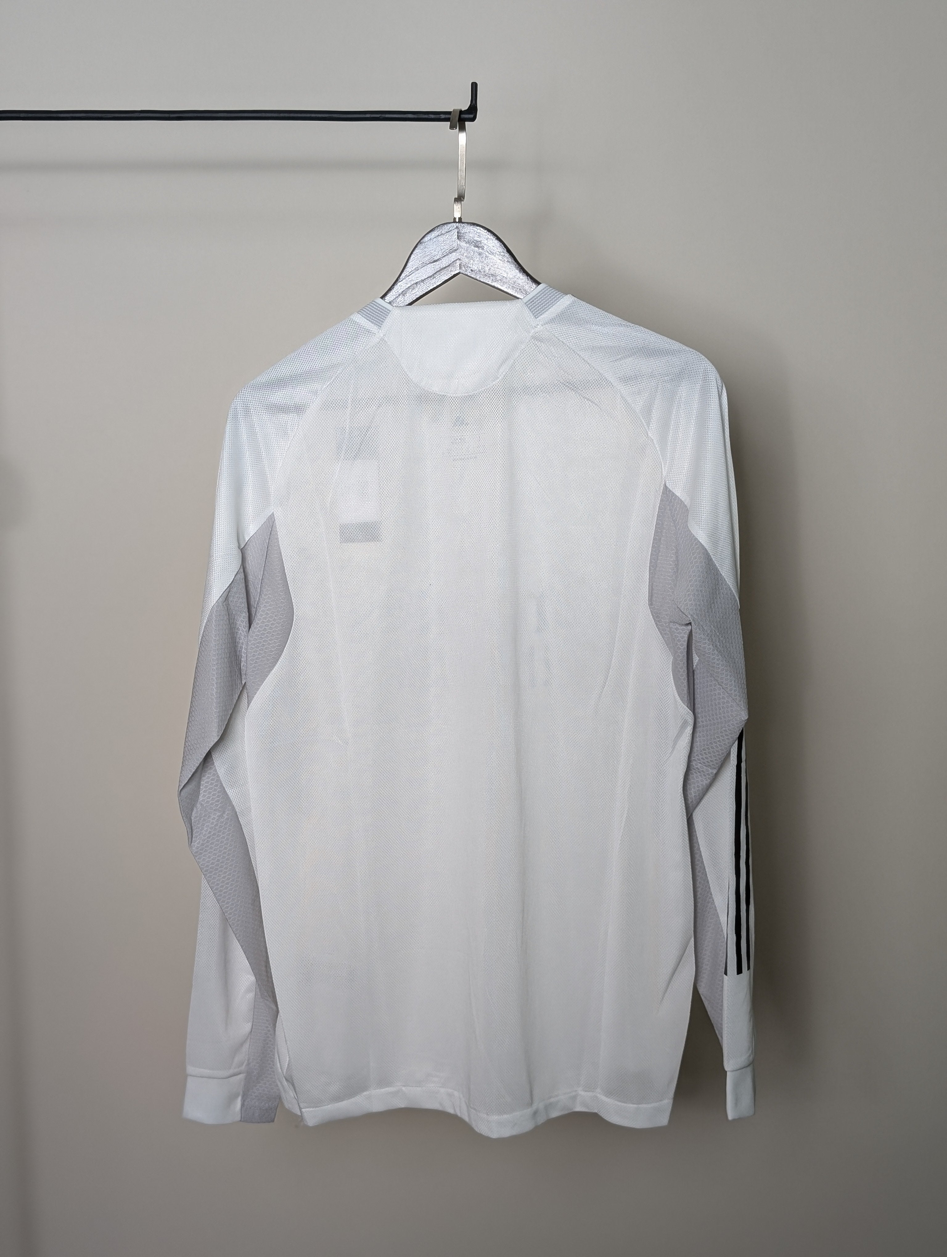 Real Madrid 2025/26 Home Full Sleeve Player Edition