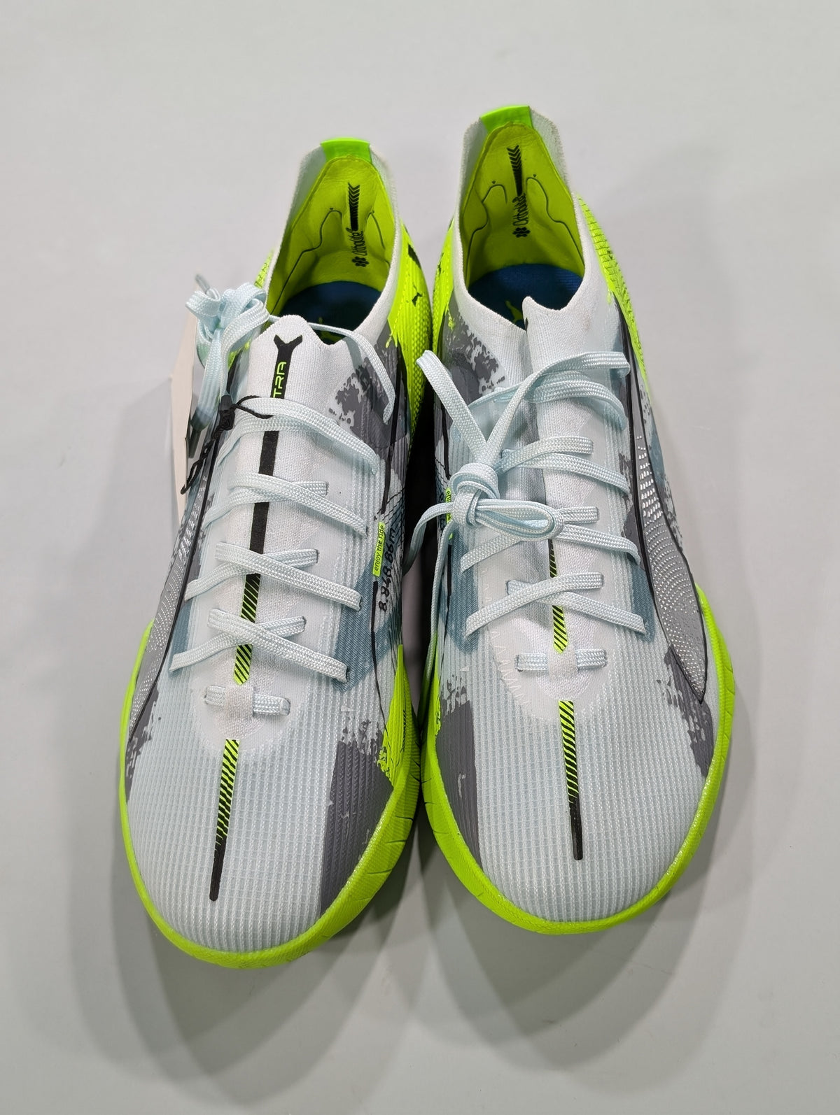 Puma Ultra5 Ultimate Football Turf, pair view | BYSPORTS