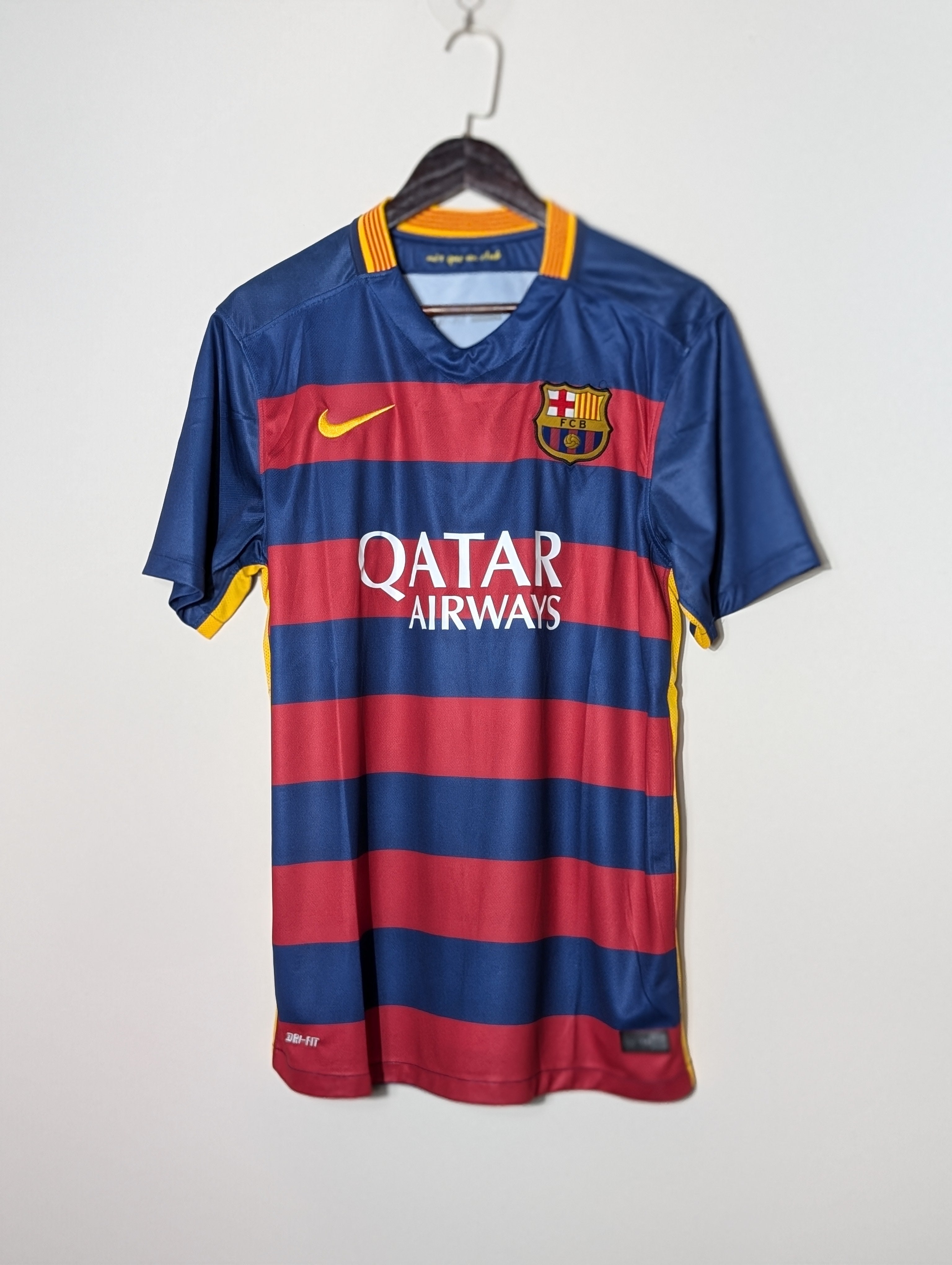 FC Barcelona 2015/16 Home Retro kit