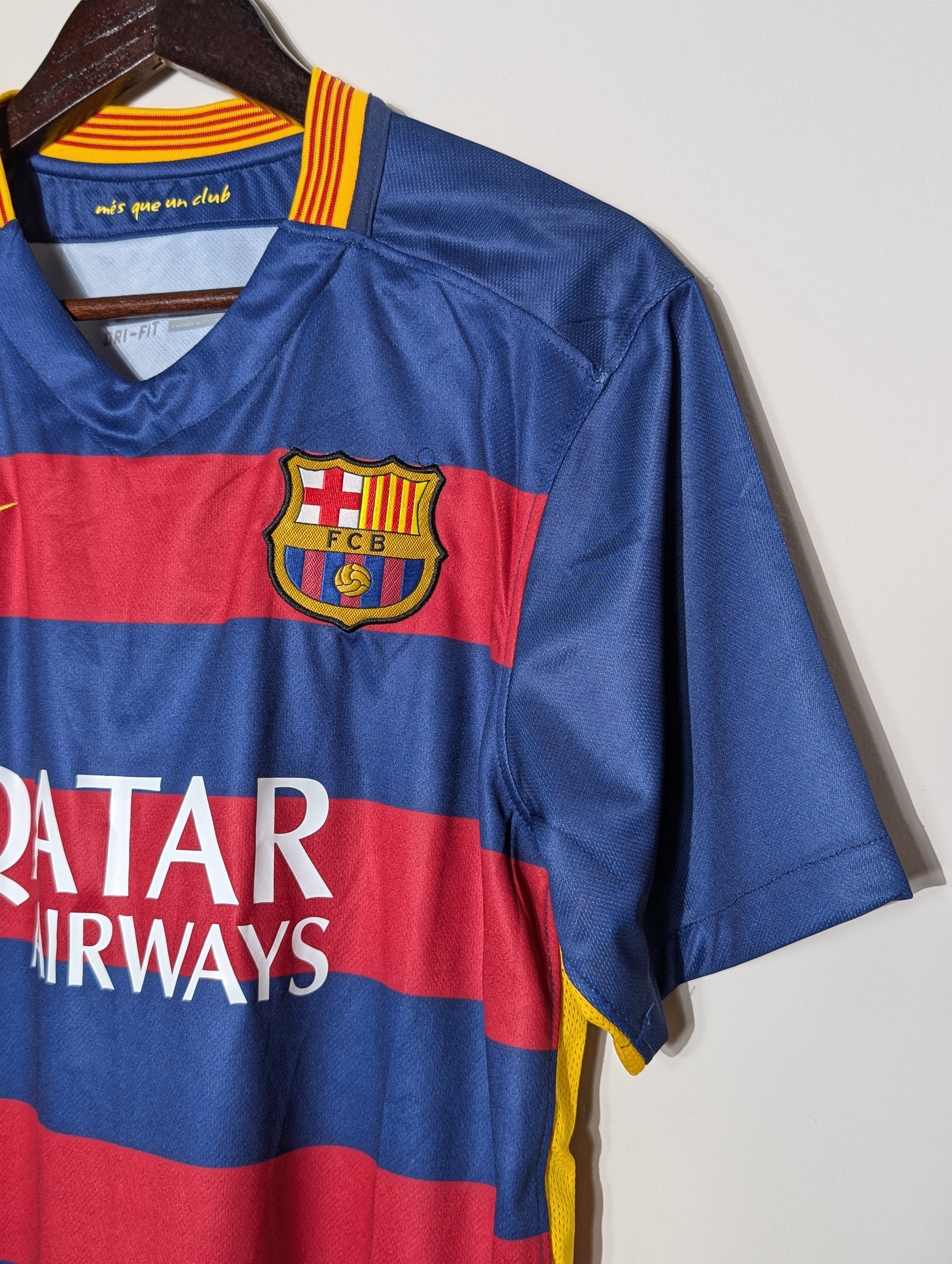 FC Barcelona 2015/16 Home Retro kit