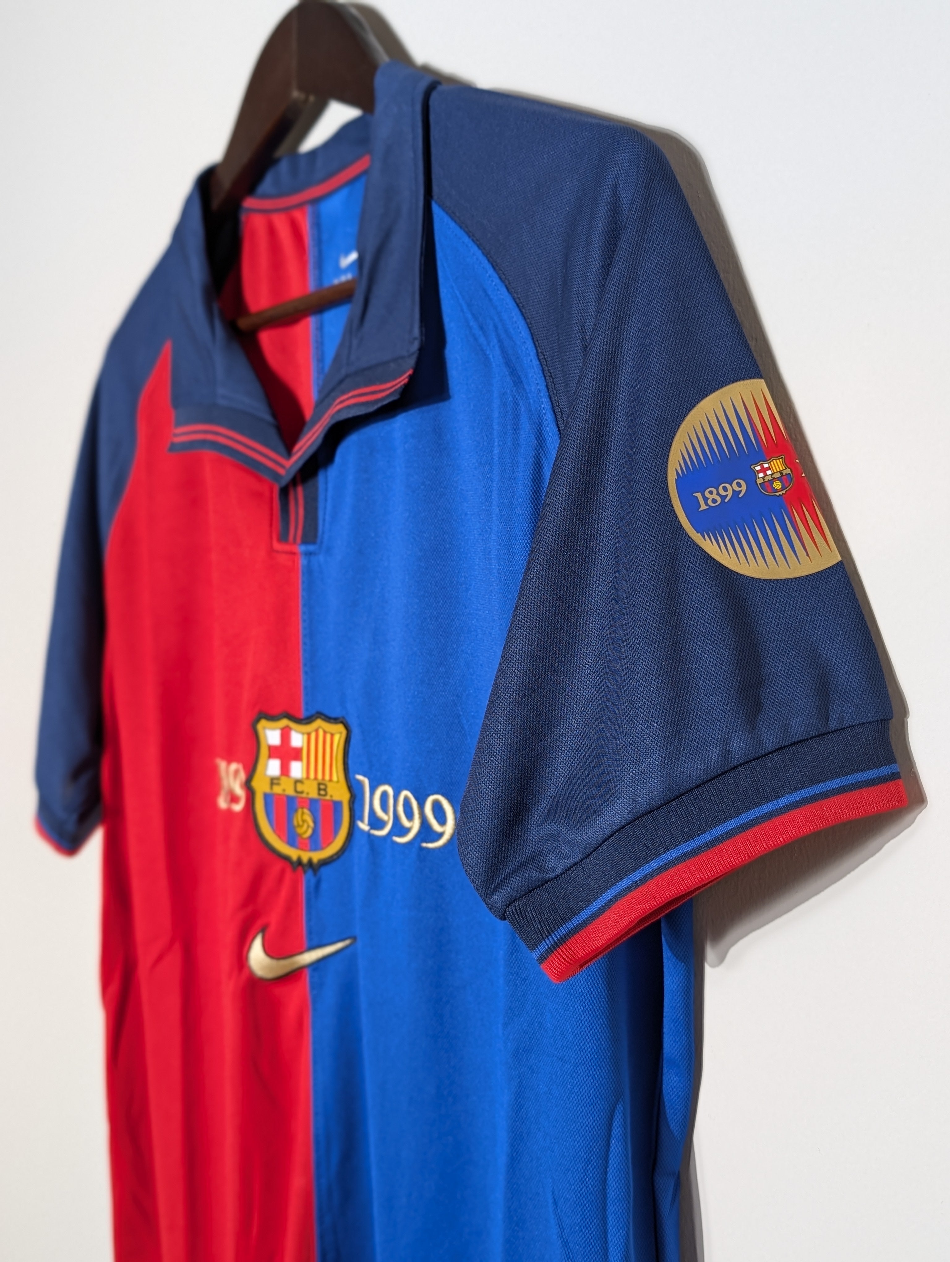 Barcelona 1999 Home Retro Kit