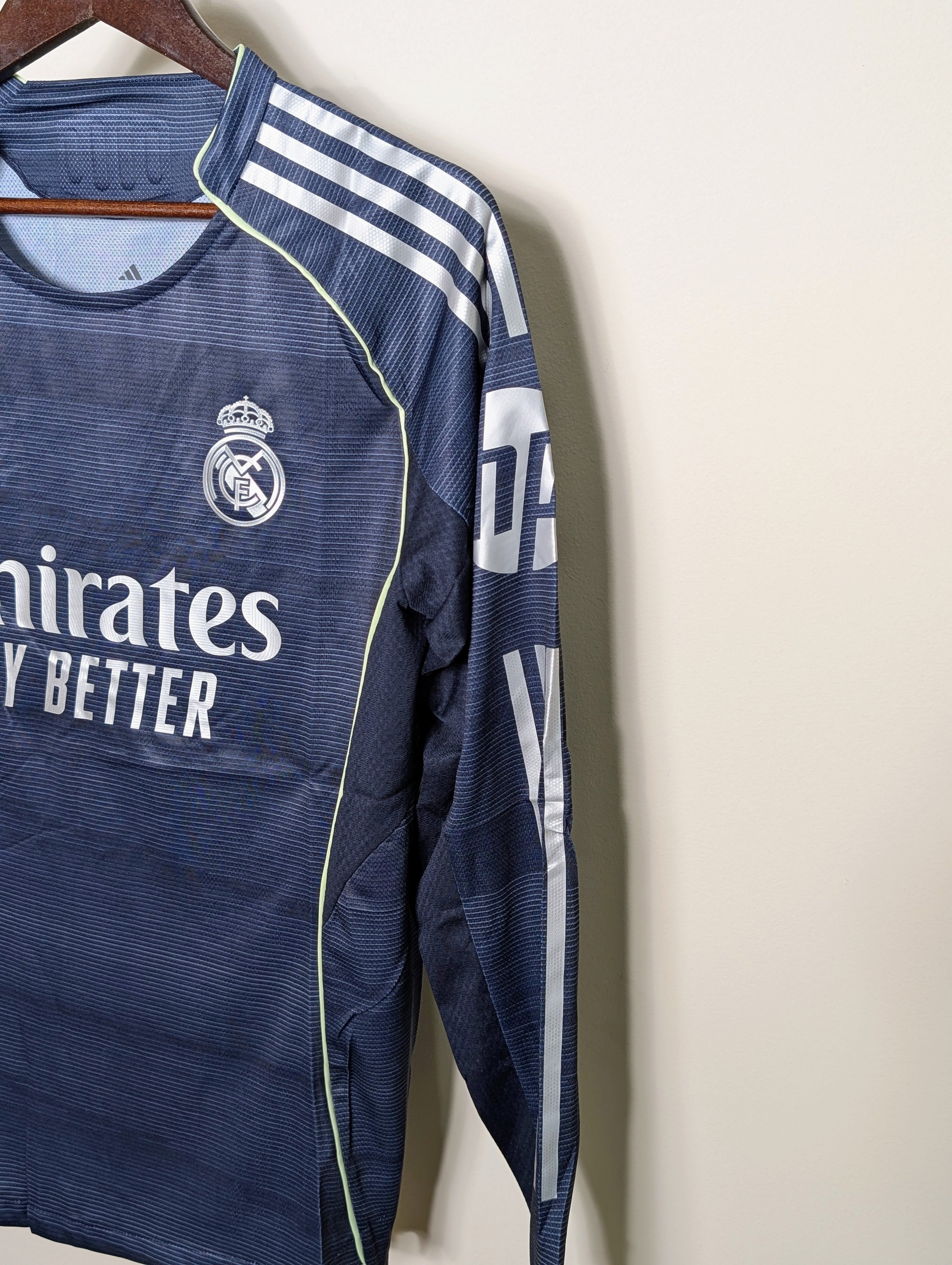 Real Madrid 2025/26 Away Kit