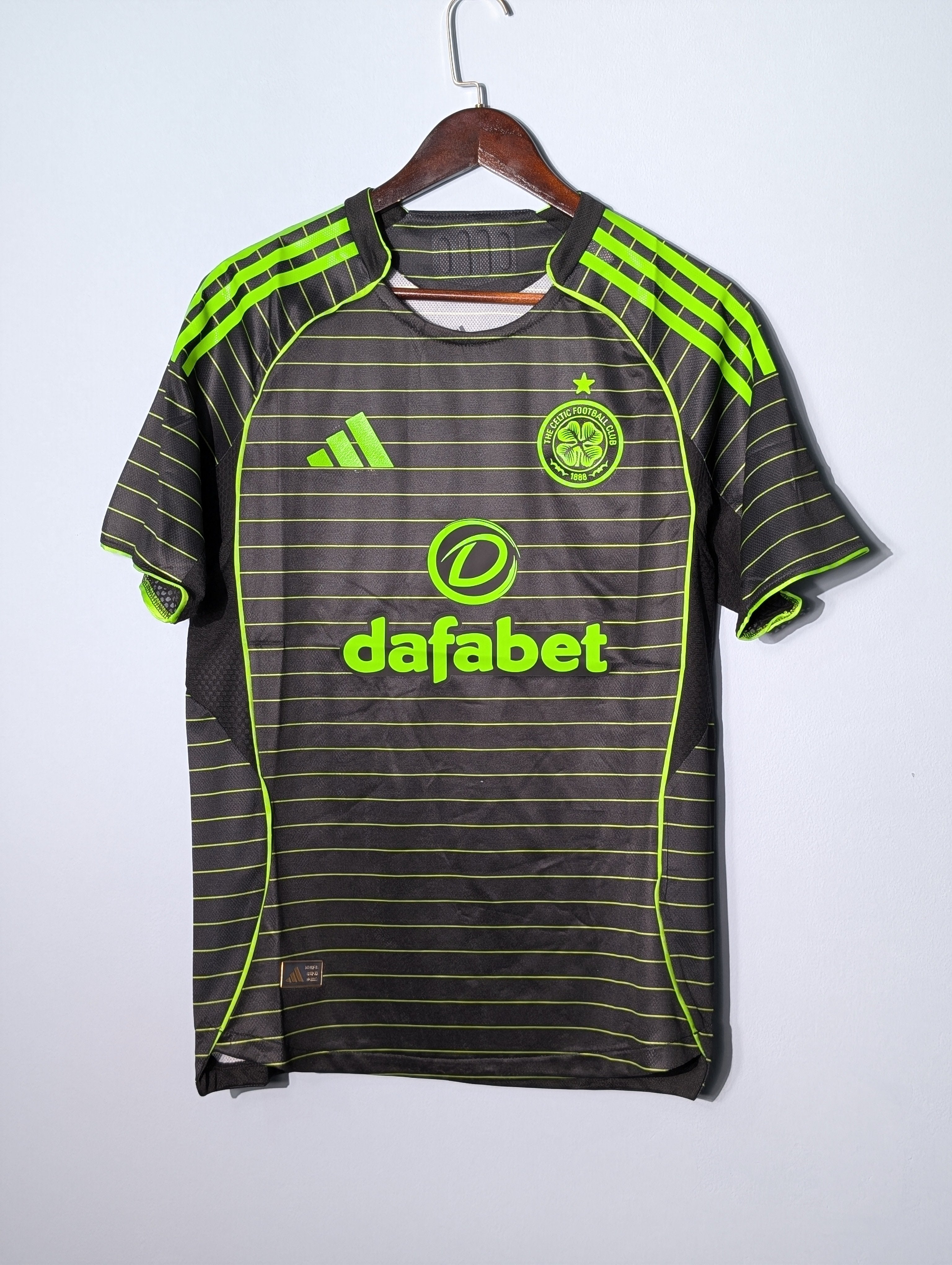 Celtic Away kit 25/26 Player Edition