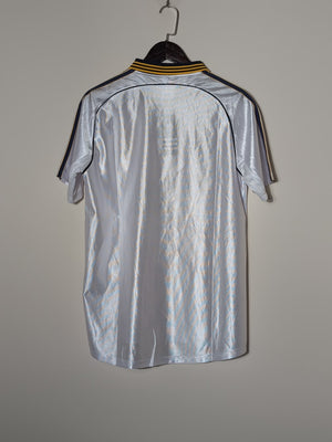 Real Madrid 1999/2000 Home Retro kit