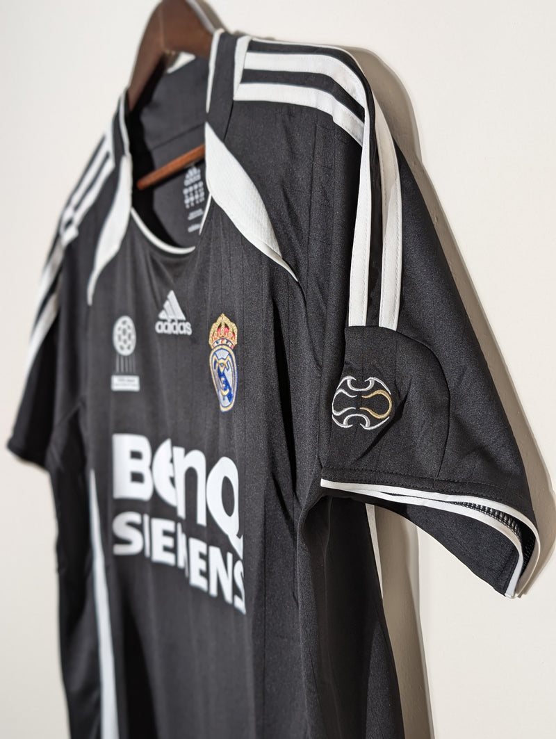 Real Madrid 2006/07 Away Retro Jersey