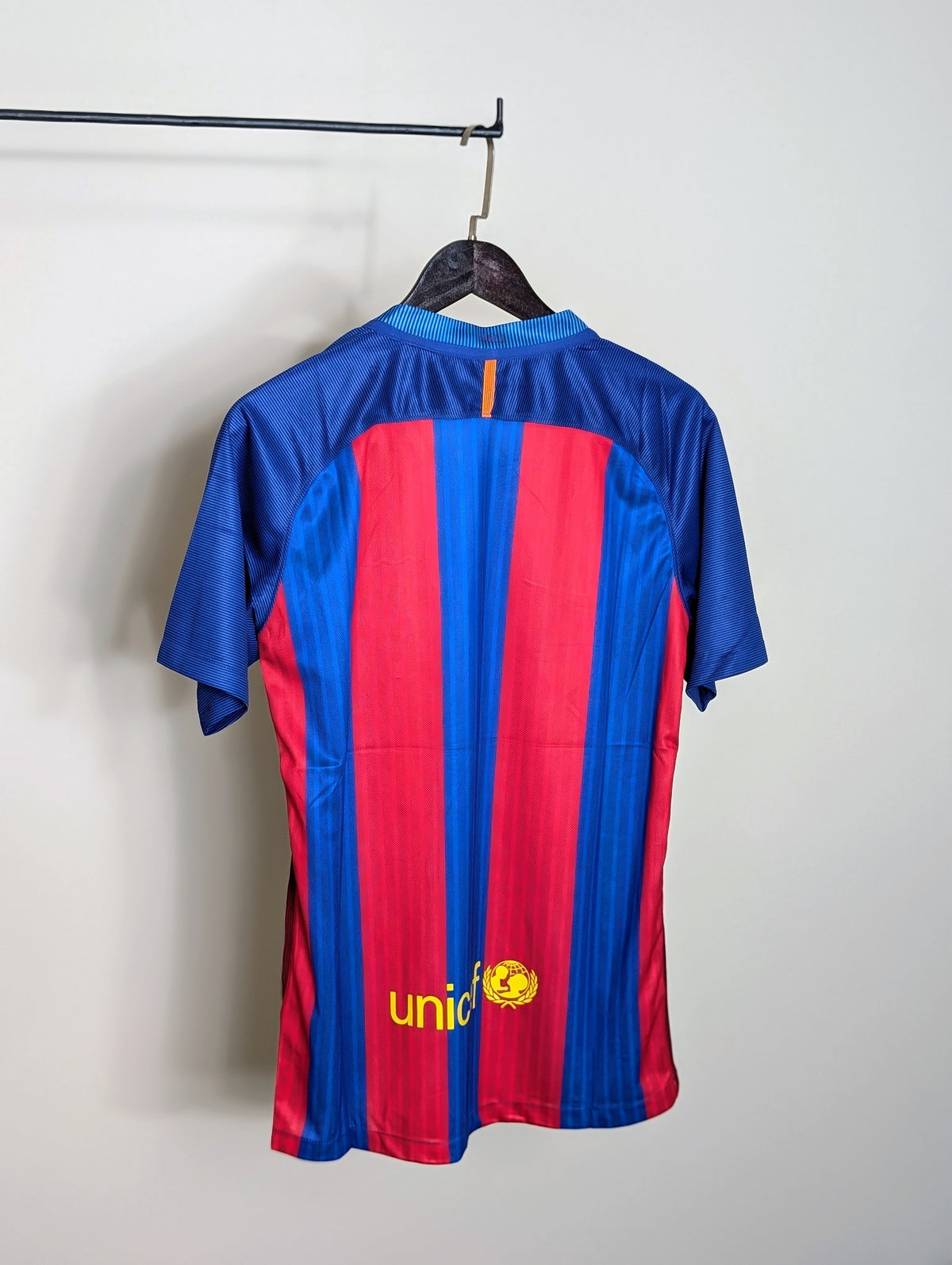 Barcelona 2014/15 Home Retro Jersey, full view from another angle | BYSPORTS