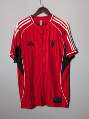 Manchester United 25/26 Travel kit