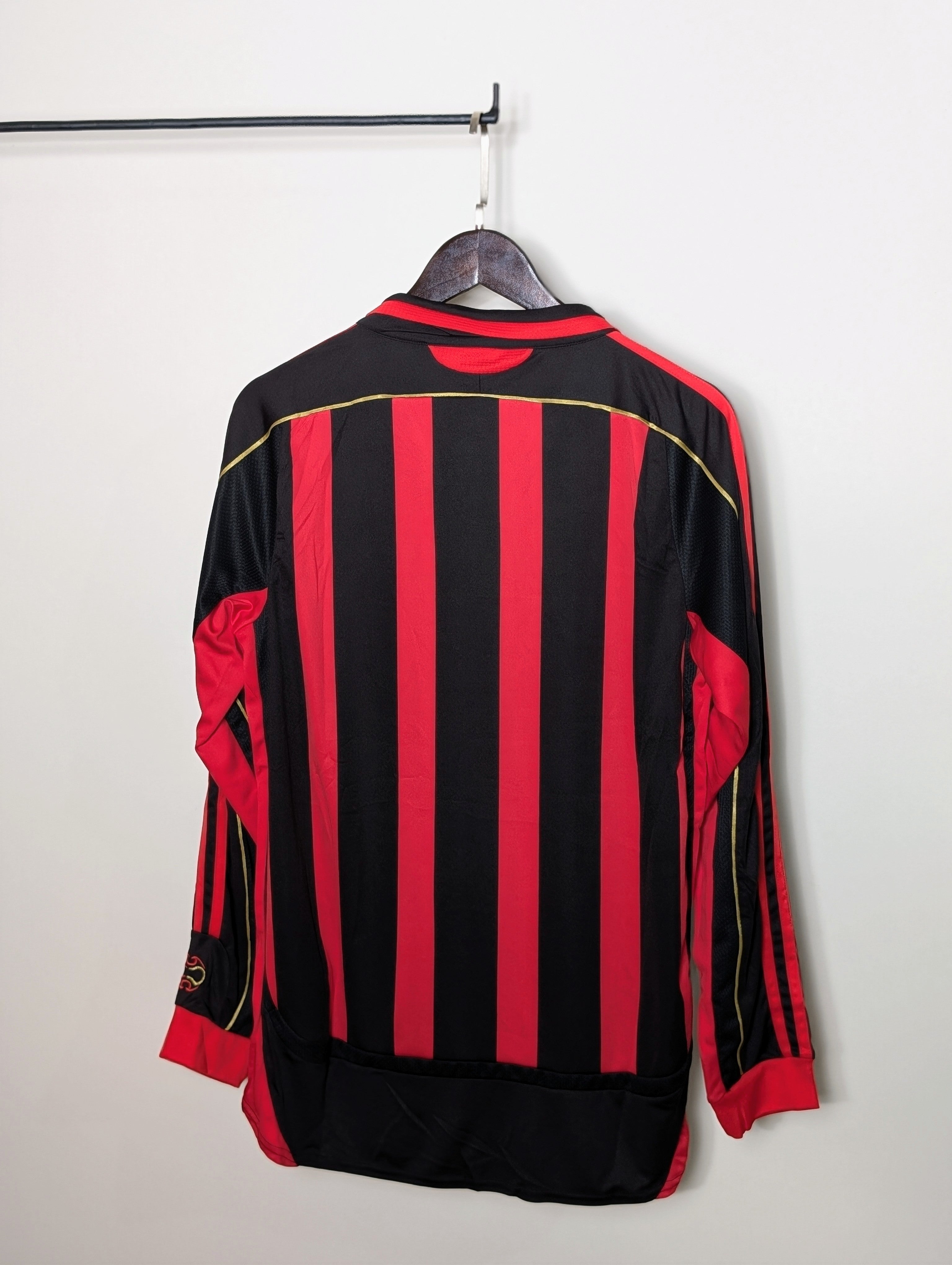 AC Milan Home  2006/07 Retro Full Sleeve Jersey