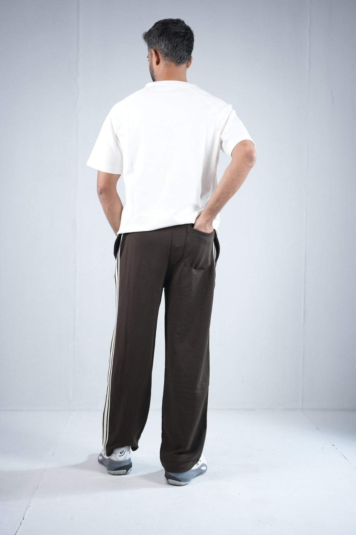 BYSPORTS Premium Side-Stripe Trouser For Men & Women – Brown, worn by model 7 | BYSPORTS
